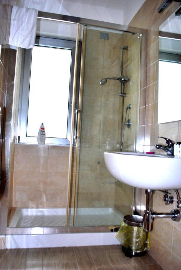 Piazza Dante Otel Taranto Dış mekan fotoğraf